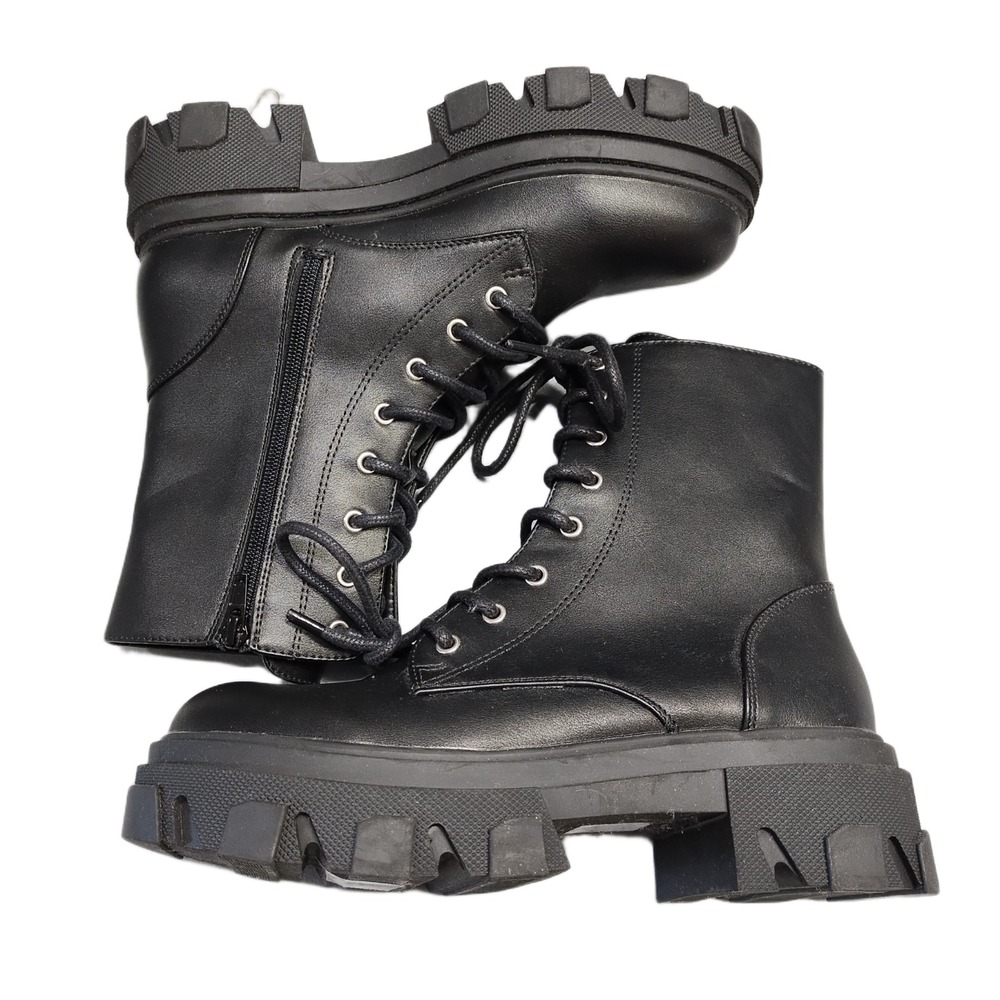 Forever 21 Combat Boots Womens US Size 7 Black Platform Lug Sole Chunky Lace Up